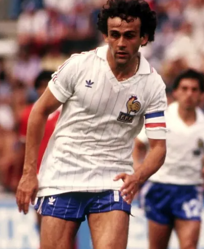Michel Platini, Le Maestro Français Triplement Couronné au Ballon d'Or